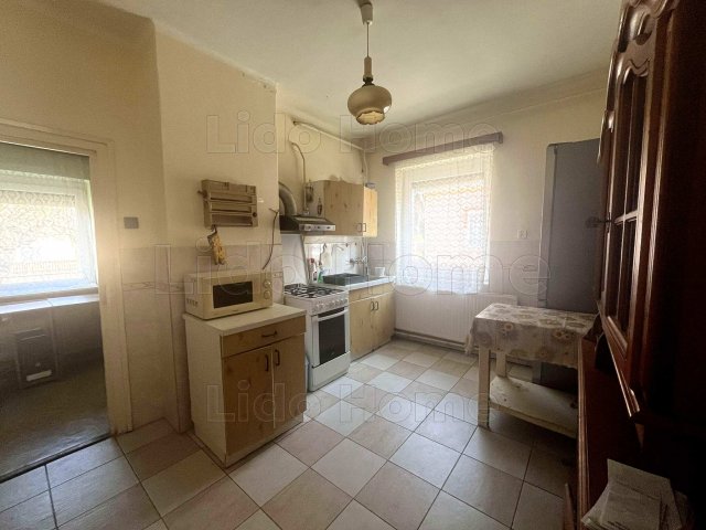 Eladó családi ház, Bakonycsernyén 39 M Ft, 2 szobás