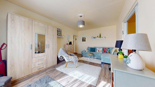 Eladó panellakás, Miskolcon 33.5 M Ft, 1+2 szobás