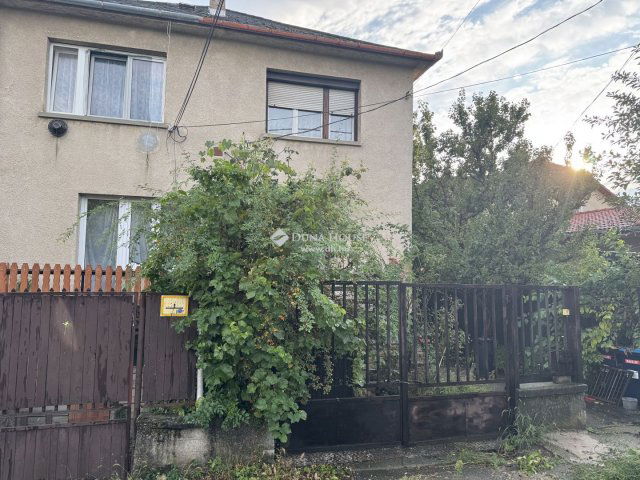 Eladó ikerház, Budapesten, XVI. kerületben 95 M Ft, 3 szobás