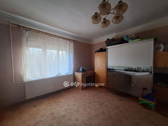 Eladó családi ház, Püspökladányban 23 M Ft, 2+1 szobás