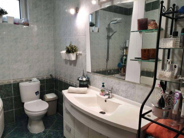 Eladó családi ház, Pilisjászfalun 117.9 M Ft, 4 szobás