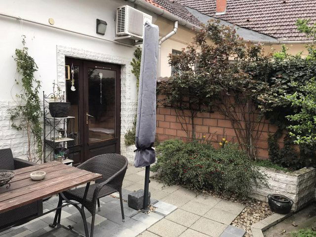 Eladó családi ház, Baján 56 M Ft, 2+1 szobás