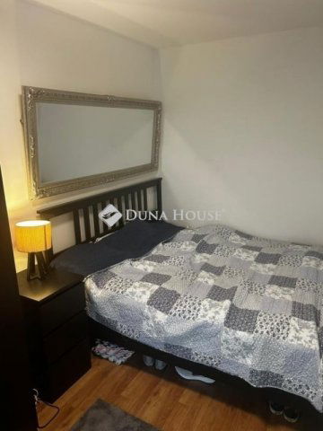 Eladó téglalakás, Budapesten, XV. kerületben 82.5 M Ft, 2 szobás