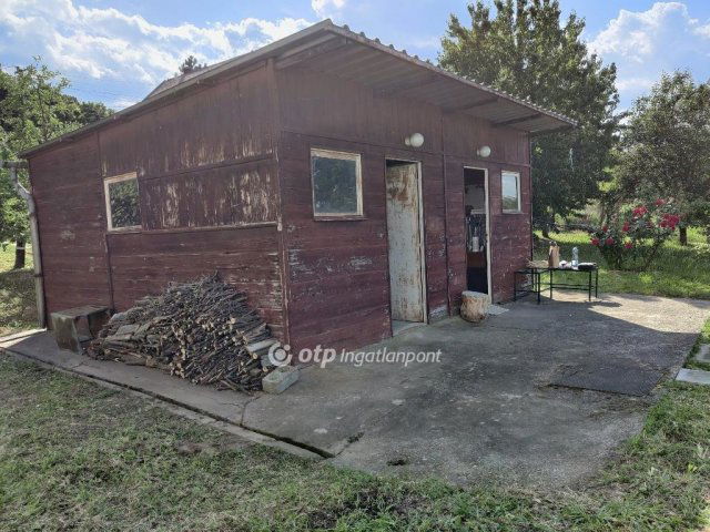 Eladó telek, Kulcson 18 M Ft / költözzbe.hu