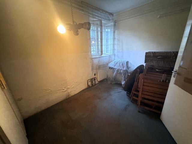 Eladó családi ház, Budapesten, X. kerületben 88 M Ft, 7 szobás