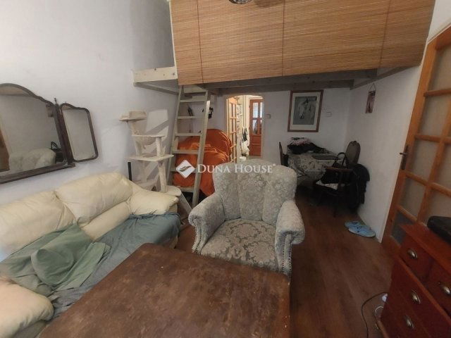 Eladó téglalakás, Budapesten, II. kerületben 83.9 M Ft, 4 szobás