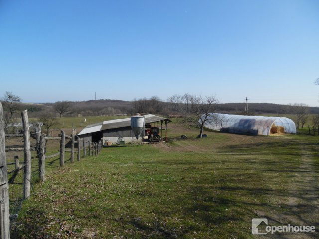Eladó hotel, Csatkán 360 M Ft, 8 szobás / költözzbe.hu