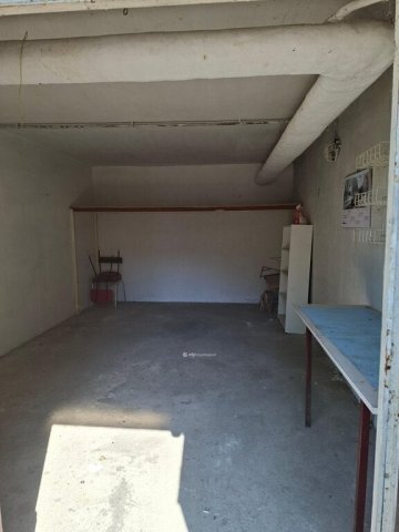 Eladó garázs, Gyulán 7.5 M Ft / költözzbe.hu