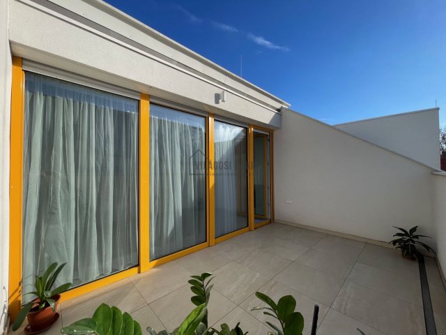 Eladó téglalakás, Debrecenben 79 M Ft, 2 szobás