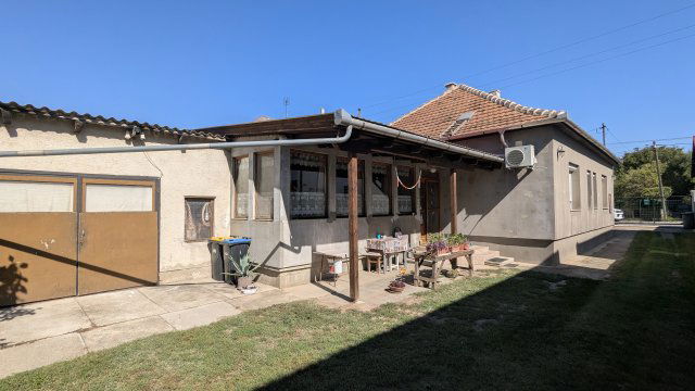 Eladó családi ház, Érden 94.9 M Ft, 3 szobás