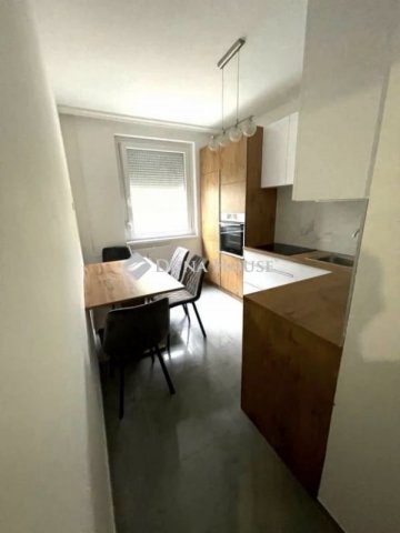 Eladó panellakás, Debrecenben 59.9 M Ft, 2 szobás