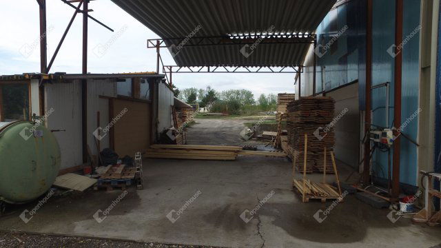 Eladó ipari ingatlan, Monoron 390 M Ft / költözzbe.hu