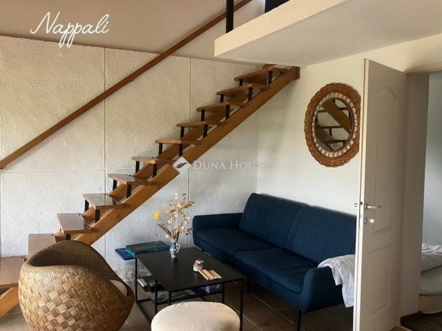 Eladó családi ház, Abaligeten 39.9 M Ft, 2 szobás