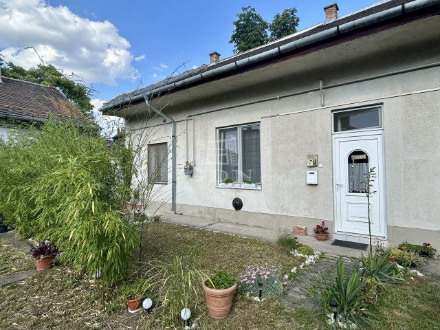Eladó téglalakás, Budapesten, IV. kerületben 47.9 M Ft, 2 szobás