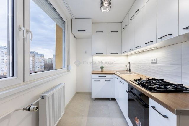 Eladó panellakás, Budapesten, XV. kerületben 75.9 M Ft, 3 szobás