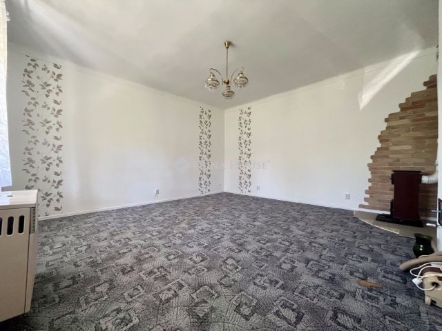 Eladó családi ház, Kakasdon 47 M Ft, 3 szobás