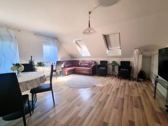 Eladó téglalakás, Rajkán 51.205 M Ft, 3 szobás