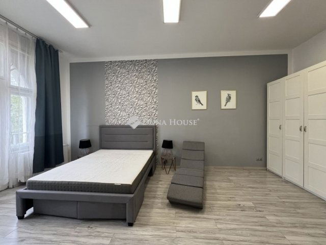 Eladó téglalakás, Budapesten, VI. kerületben 158.115 M Ft