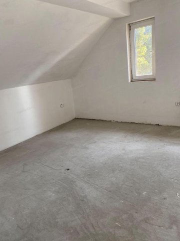 Eladó ipari ingatlan, Kecskeméten 99 M Ft / költözzbe.hu