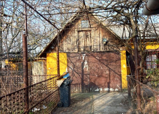 Eladó családi ház, Makón, Szigeti utcában 0.85 M Ft, 1+1 szobás