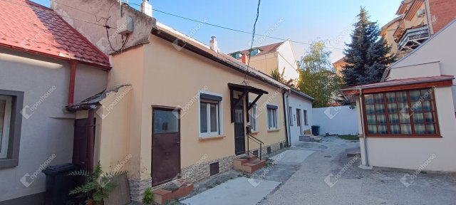Eladó sorház, Sopronban 65 M Ft, 2 szobás / költözzbe.hu