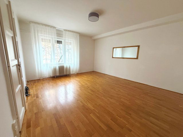 Eladó téglalakás, Szegeden, Boldogasszony sugárúton 94.5 M Ft