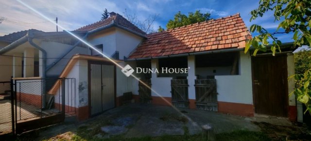 Eladó családi ház, Esztergályhorvátiban 19.99 M Ft, 3 szobás