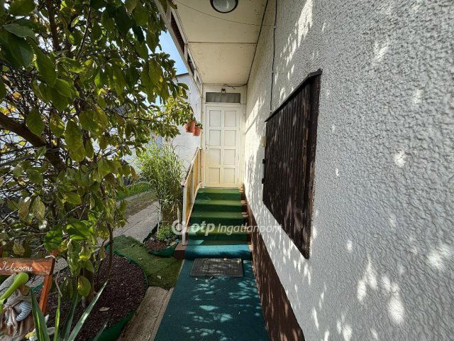 Eladó családi ház, Nyíradonyban 48 M Ft, 3 szobás