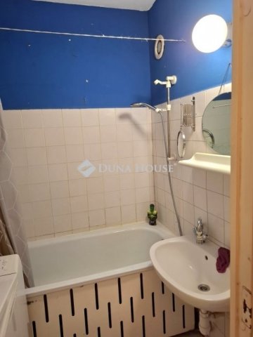 Eladó panellakás, Hódmezővásárhelyen 41.5 M Ft, 2 szobás
