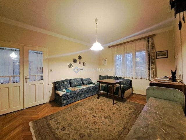 Eladó családi ház, Töttösön 18 M Ft, 4 szobás