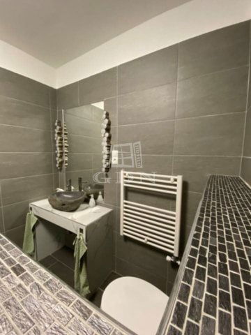 Eladó téglalakás, Budapesten, XI. kerületben 47 M Ft, 1+1 szobás