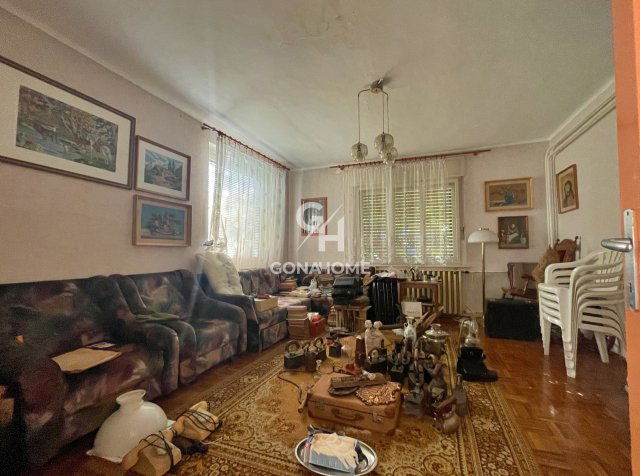 Eladó családi ház, Veszprémben 85 M Ft, 3 szobás