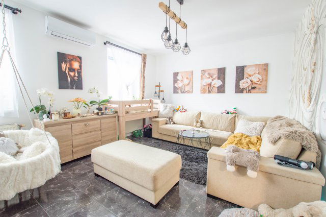 Eladó téglalakás, Szombathelyen 63.9 M Ft, 2+1 szobás