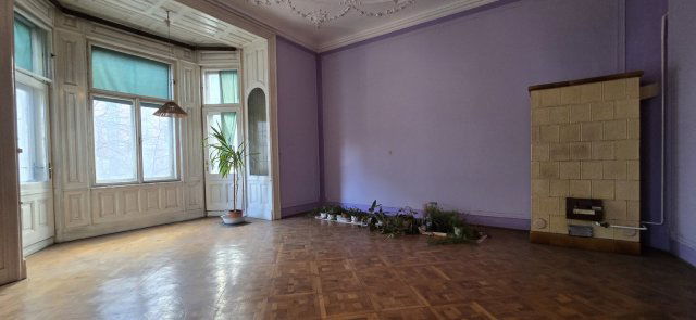 Eladó téglalakás, Budapesten, VIII. kerületben, József körúton