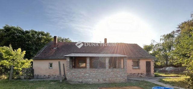 Eladó családi ház, Mátételken 6.6 M Ft, 3 szobás