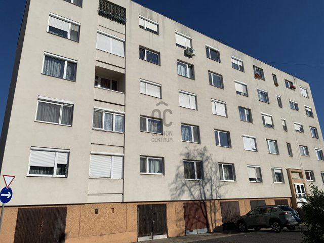 Eladó panellakás, Miskolcon, Malomszög utcában 26.99 M Ft