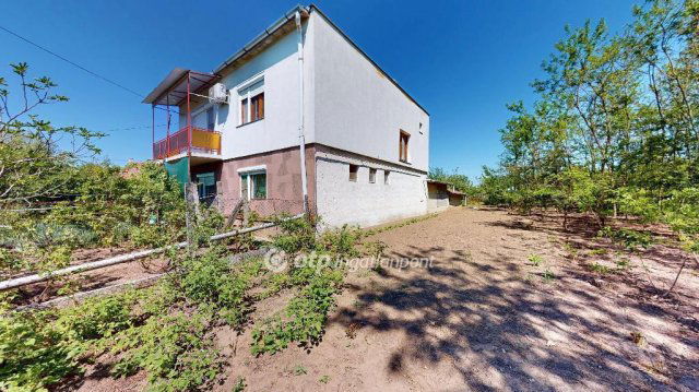 Eladó családi ház, Nagyhalászban 28 M Ft, 3+1 szobás