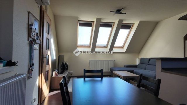 Eladó családi ház, Gyálon 129.99 M Ft, 6 szobás