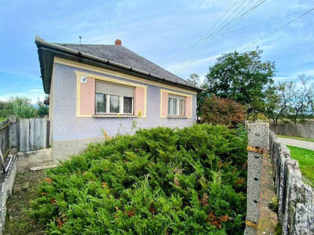 Eladó családi ház, Sajószentpéteren 22.9 M Ft, 2+1 szobás