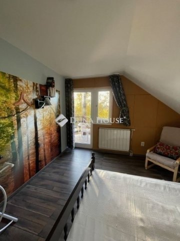 Eladó családi ház, Szegeden 149 M Ft, 5 szobás