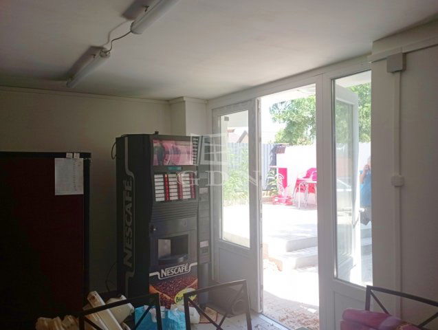 Kiadó üzlethelyiség, Érden 180 E Ft / hó / költözzbe.hu