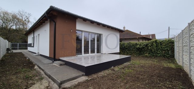 Eladó családi ház, Budapesten, XVIII. kerületben 129.9 M Ft