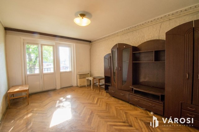 Eladó panellakás, Kalocsán 26.5 M Ft, 2 szobás