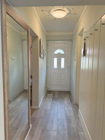 Eladó nyaraló, Balatonkenesén 499 M Ft, 3 szobás