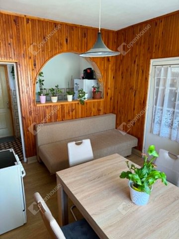 Eladó családi ház, Vaszaron 40 M Ft, 2 szobás