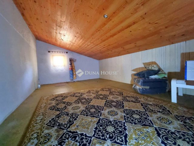 Eladó családi ház, Kunpeszéren 11.5 M Ft, 2 szobás