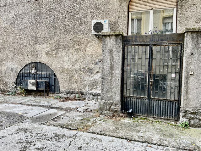 Kiadó üzlethelyiség, XII. kerületben, Városmajor utcában