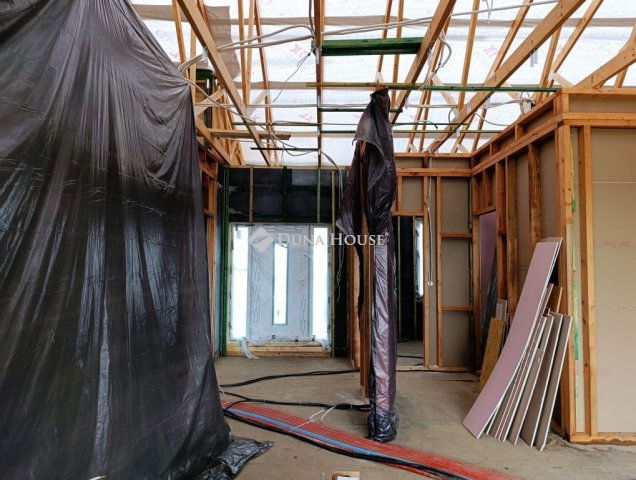 Eladó családi ház, Deszken 120 M Ft, 4 szobás