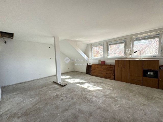 Eladó családi ház, Budapesten, XVIII. kerületben 199.9 M Ft