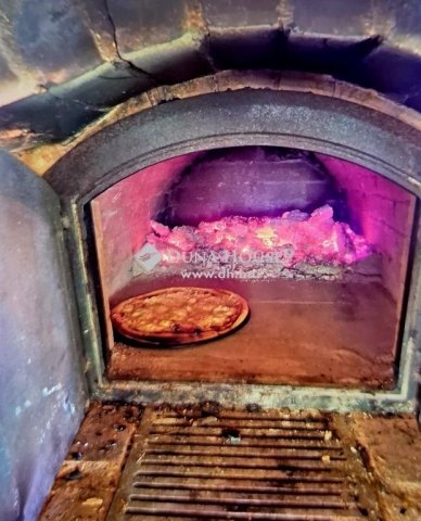 Eladó családi ház, Vízváron 189 M Ft, 5 szobás